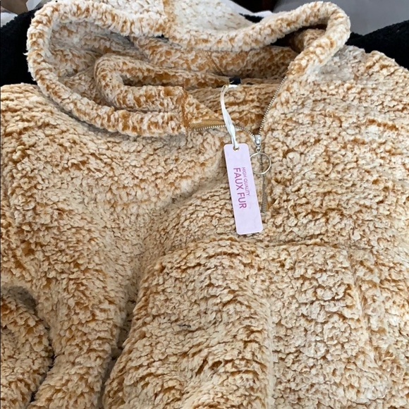 Roolee pullover - Picture 4 of 4